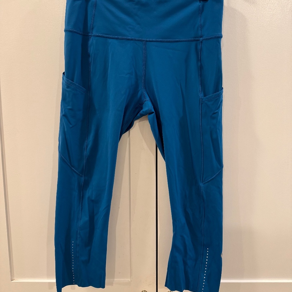 Lululemon 21 inch leggings with pockets